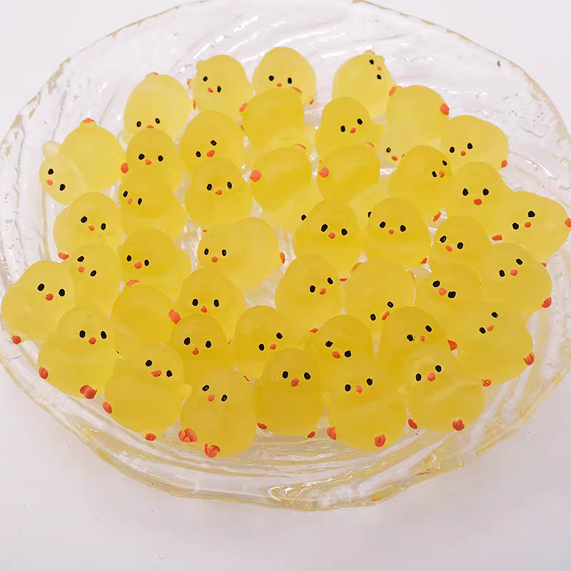 Glow-in-the-Dark Mini Chick Li - Kids Toys Home recensie en prijs